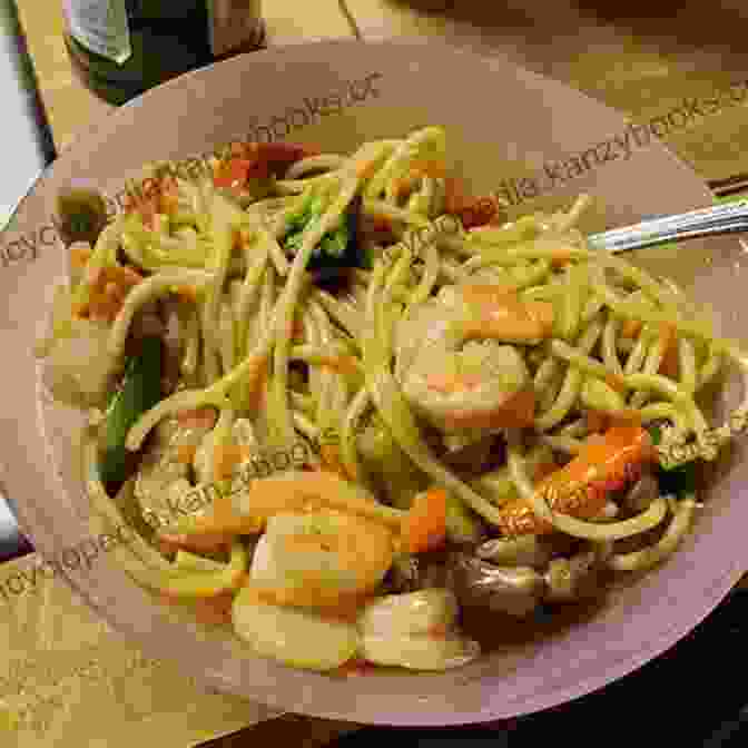 A Plate Of Lo Mein Top 30 Chinese Recipes Get Top 30 Famous Chinese Recipes Now